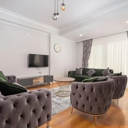 Family Comfort Apartment Antalya