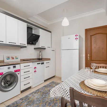 Family Comfort Apartment Antalya